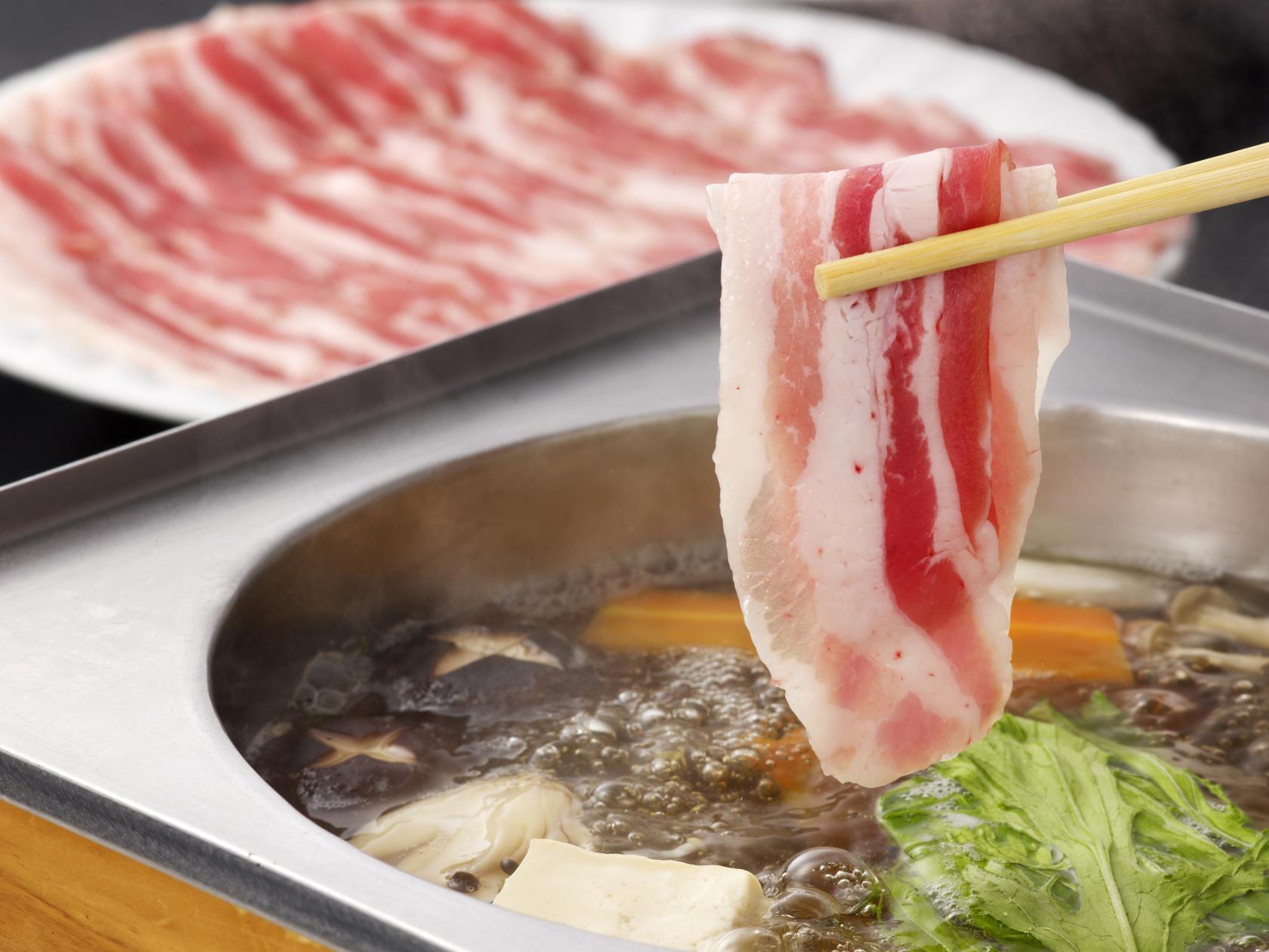 かごしま黒豚　六白亭-1