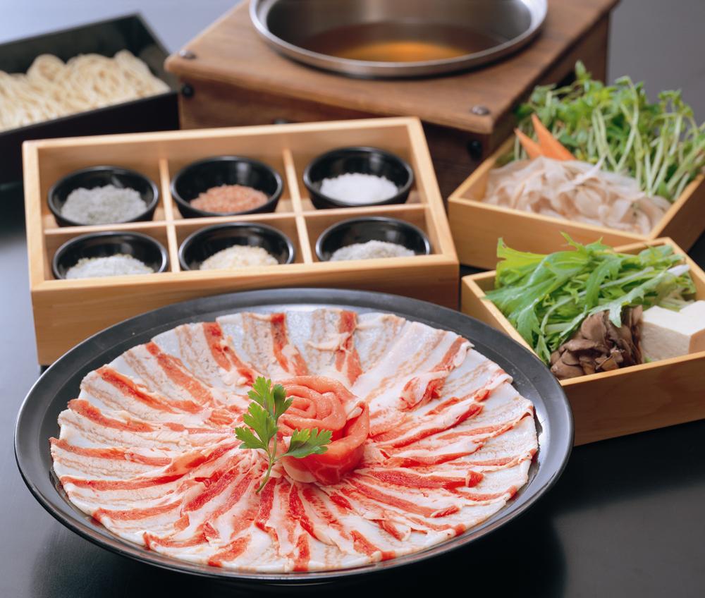 黒豚料理　寿庵　中央駅西口店-1